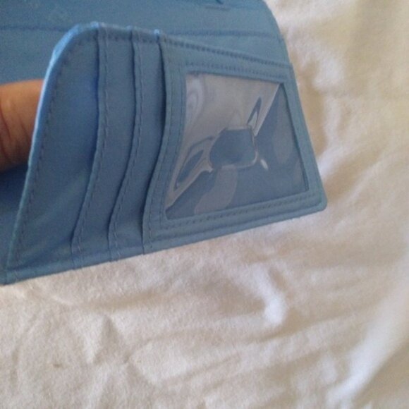 Vera Bradley Snap ID Wallet, Blueberry Blooms - Picture 5 of 9